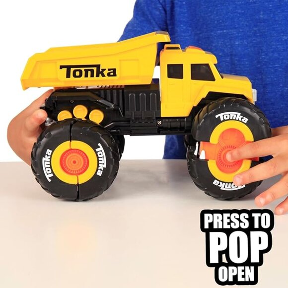 Tonka's The Claw Dump Truck - Picture 6 of 6
